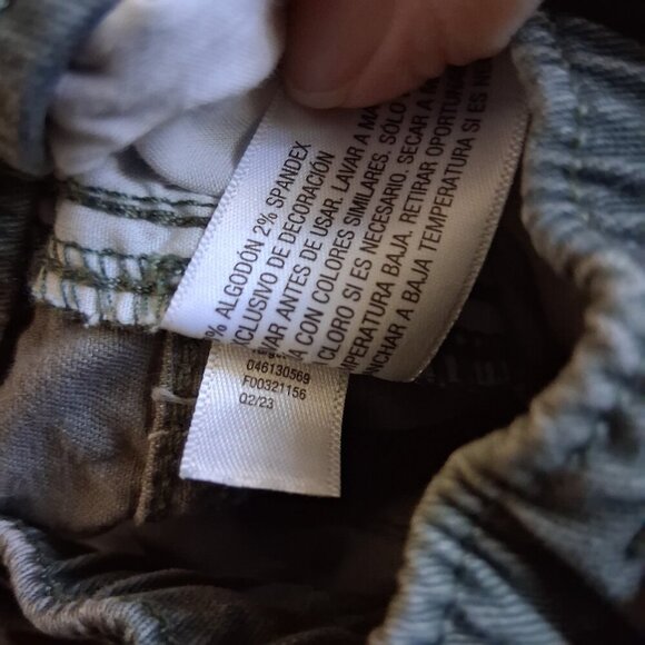 Cat & Jack Boy's Size 16 Green Camo Tapered Cargo Pants - Picture 8 of 14